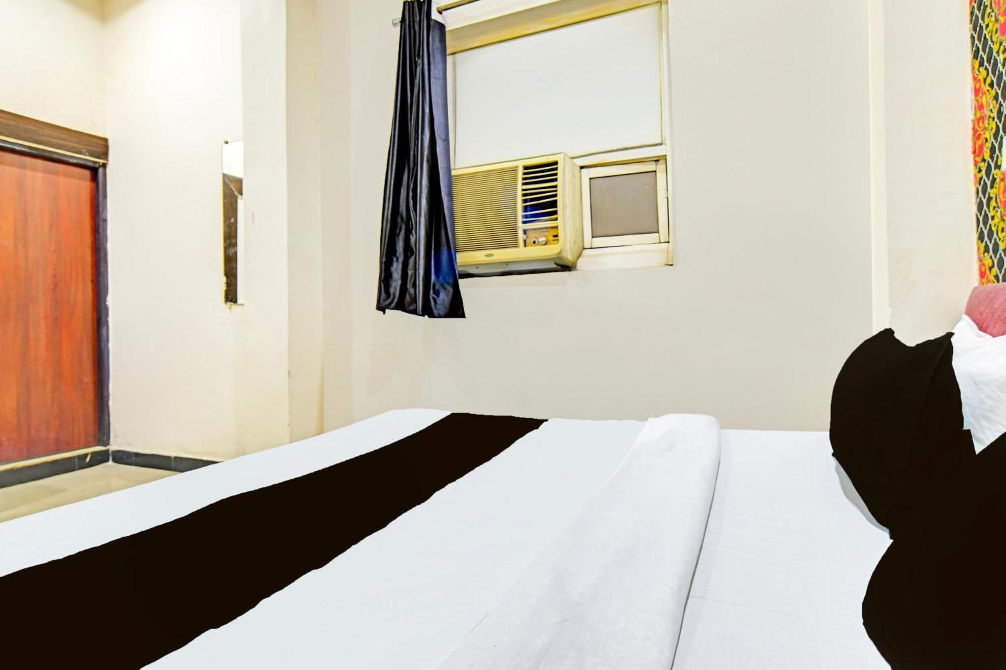 Super Hotel O Hanuman Naka Ujjain Formerly Krishna Palace Εξωτερικό φωτογραφία